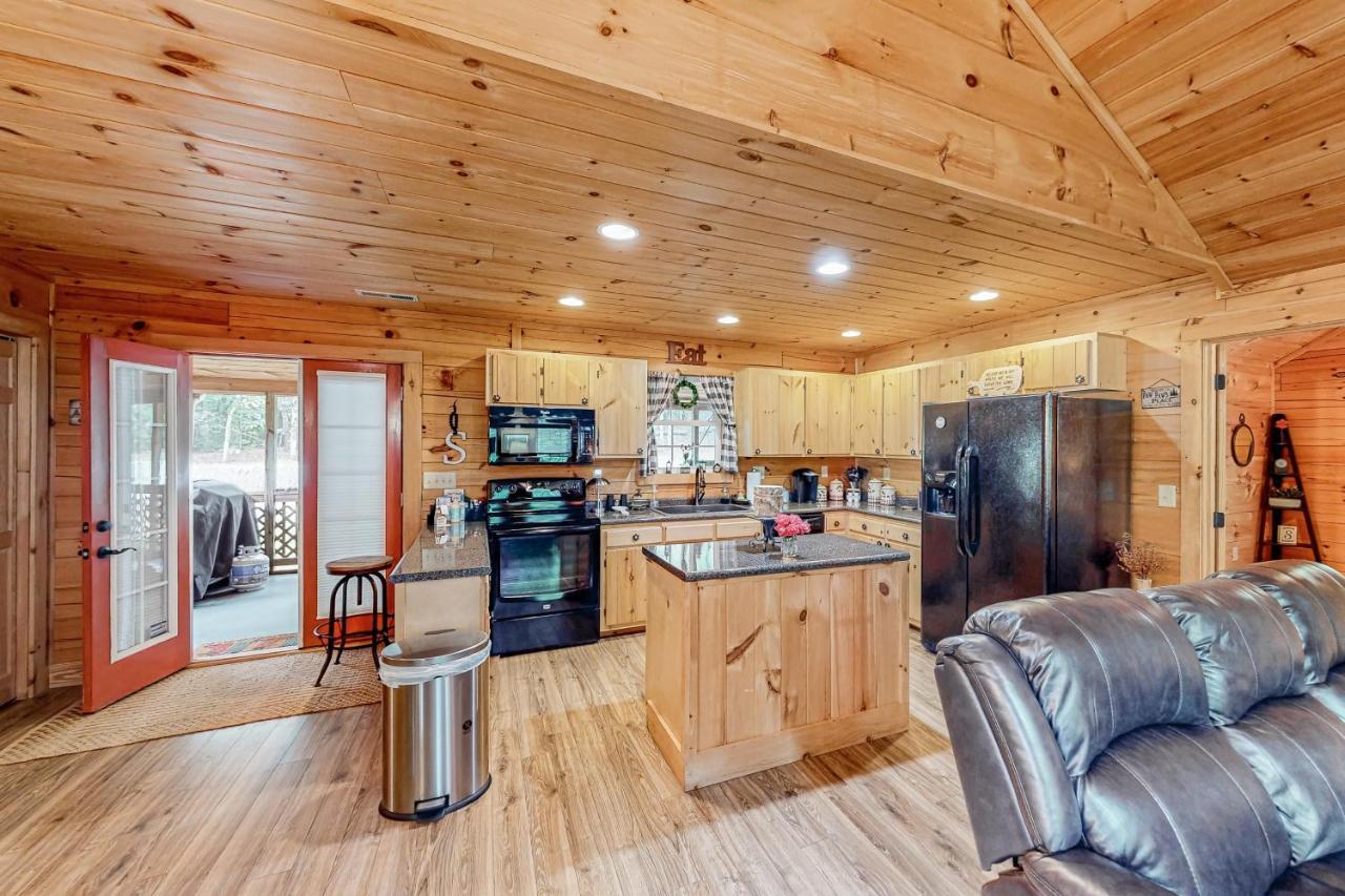 Wild Rose Cabin Lake Lure Exterior photo
